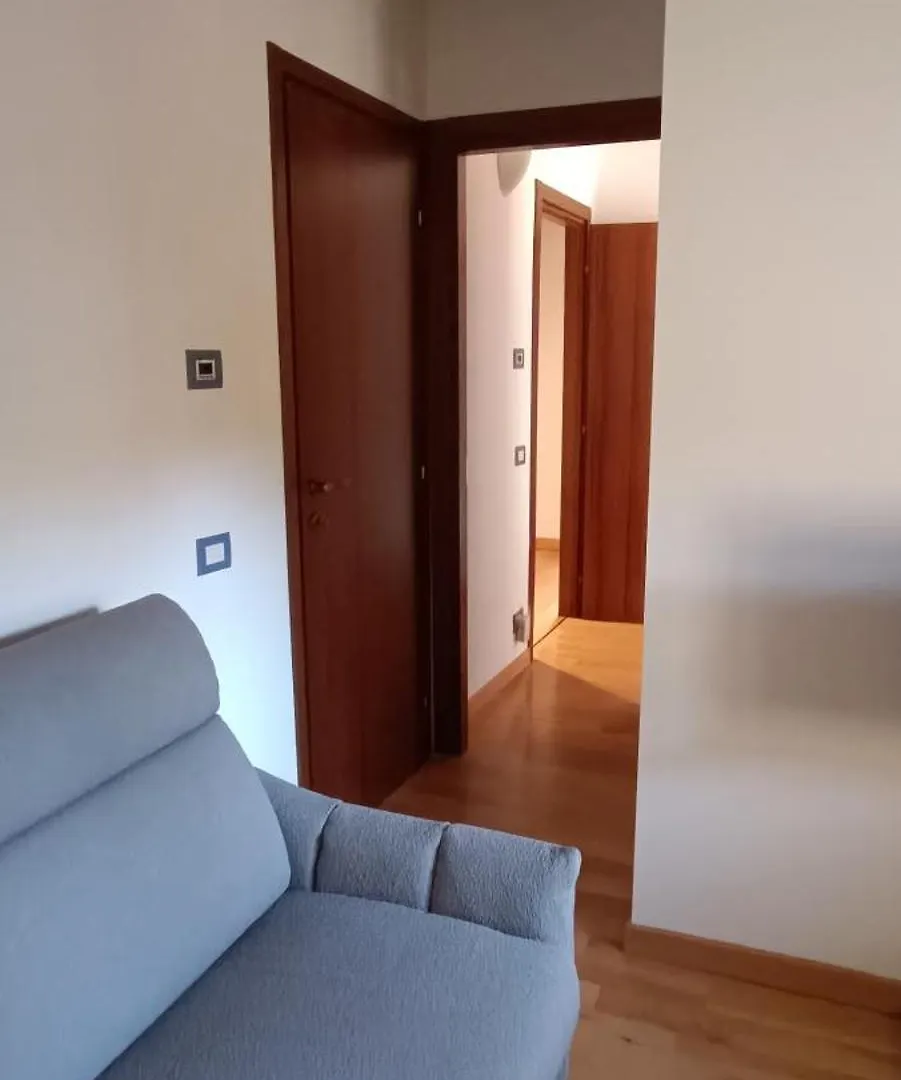 Un Angolo A Milano... شقة ميلان